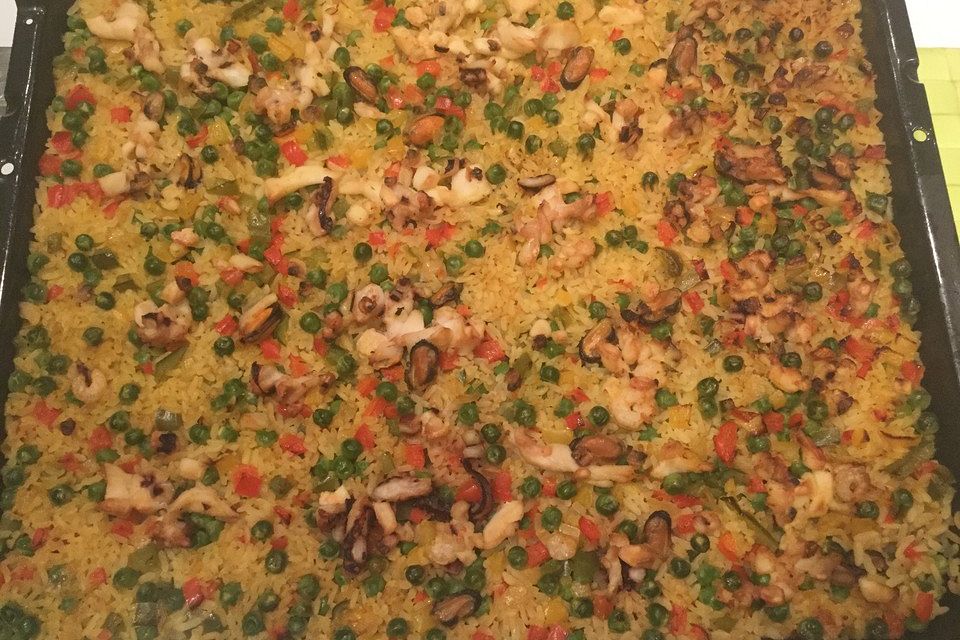 Paella aus dem Ofen