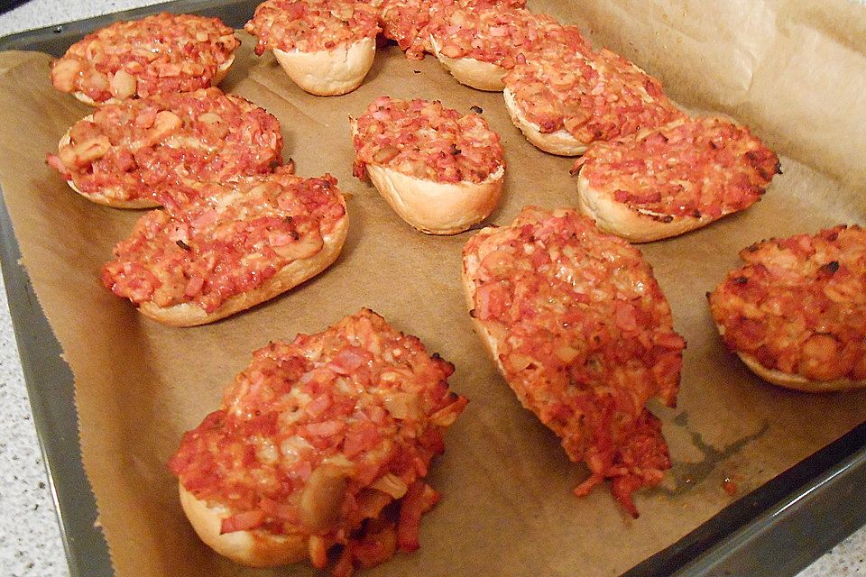 2 Minuten  Pizza-Brötchen