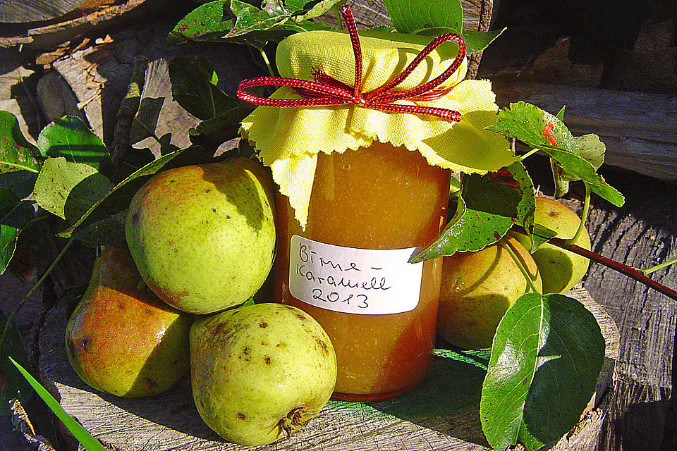 Birnenmarmelade mit Karamell