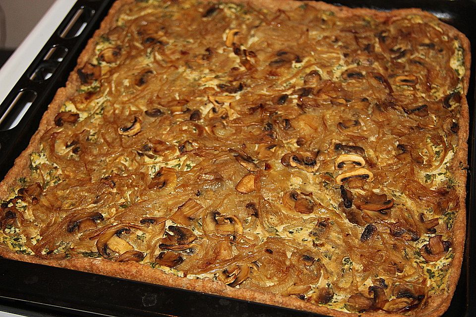 Veganer Zwiebelkuchen Veganer Zwiebelkuchen