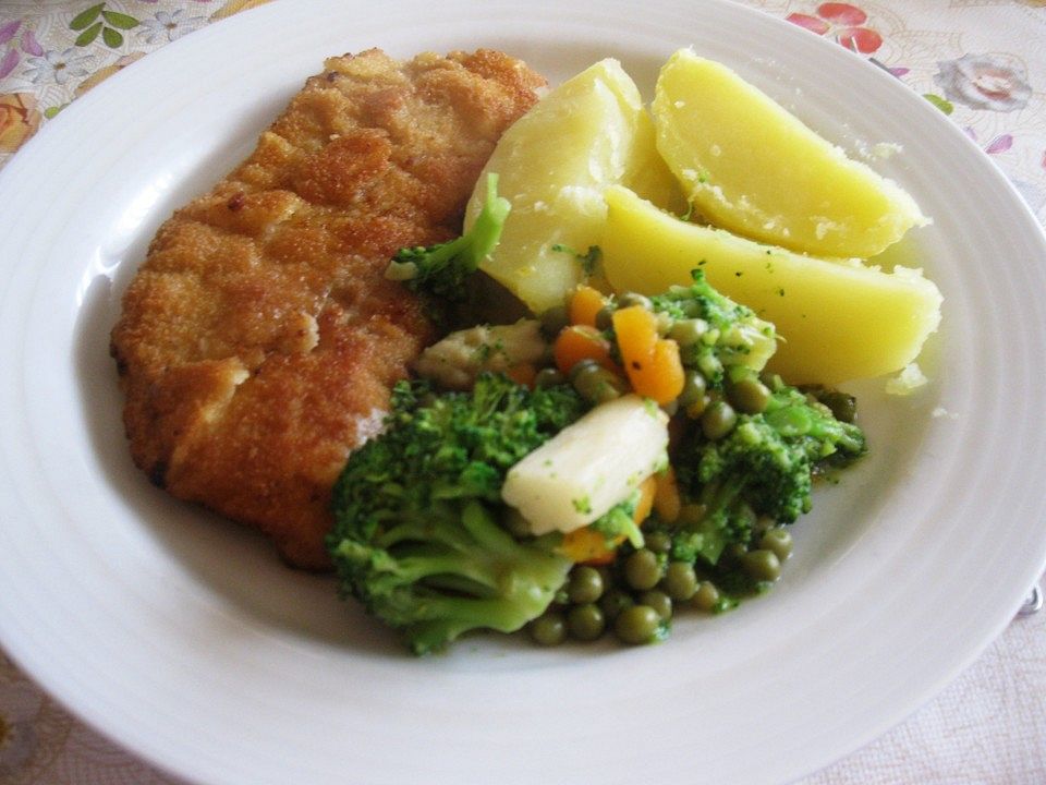 Schnitzel mit Sahne - Brokkoli - Sauce von zanzipe| Chefkoch