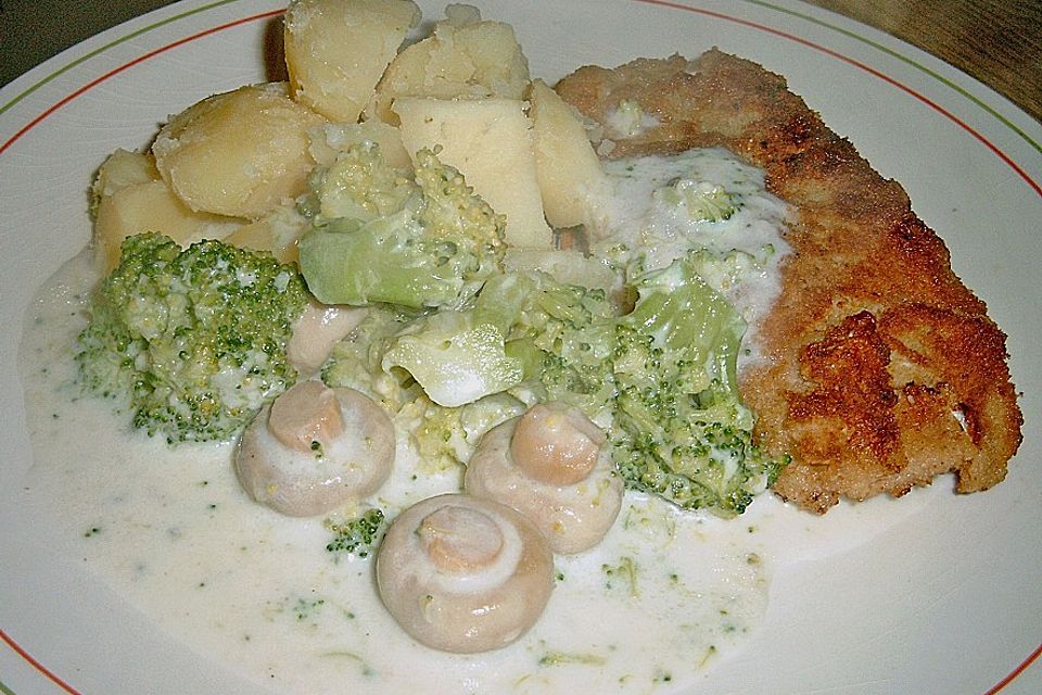 Schnitzel mit Sahne - Brokkoli - Sauce