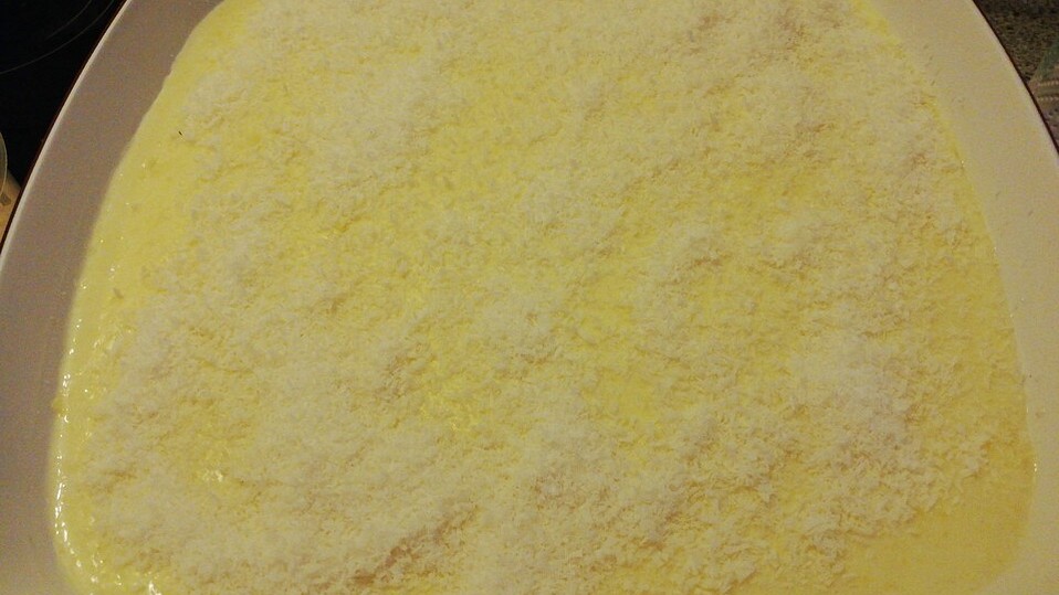 Vanillepudding mit Früchten