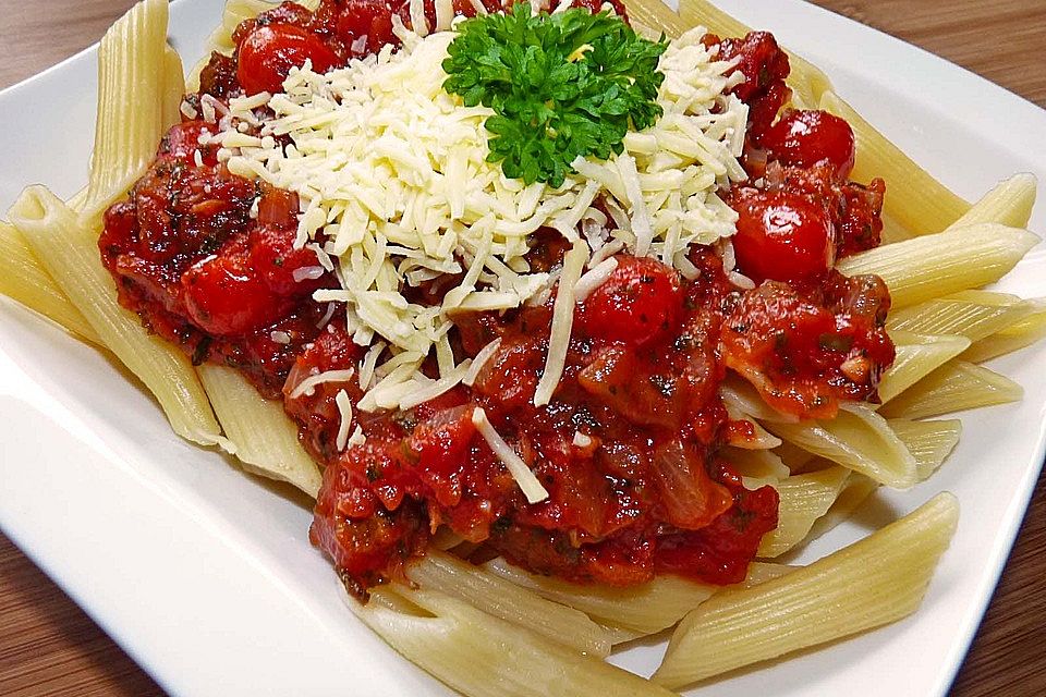 Italienische Penne all' Arabbiata