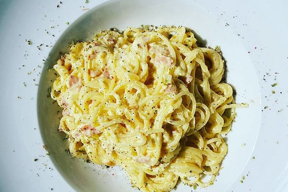 Italienische Carbonara-Sauce