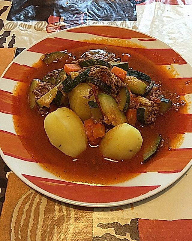 Zucchini - Mett - Eintopf