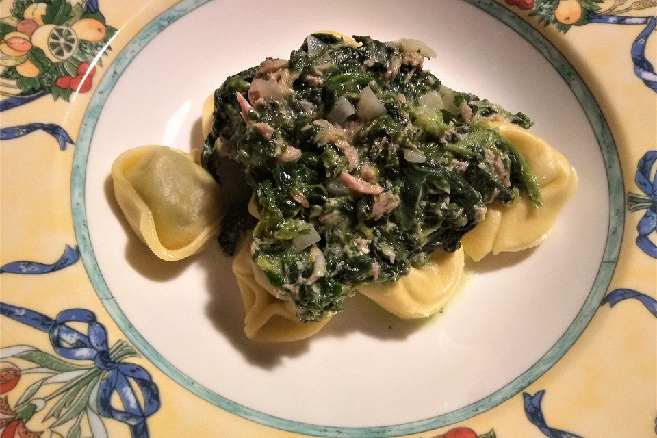 Tortellini in Spinat - Thunfisch