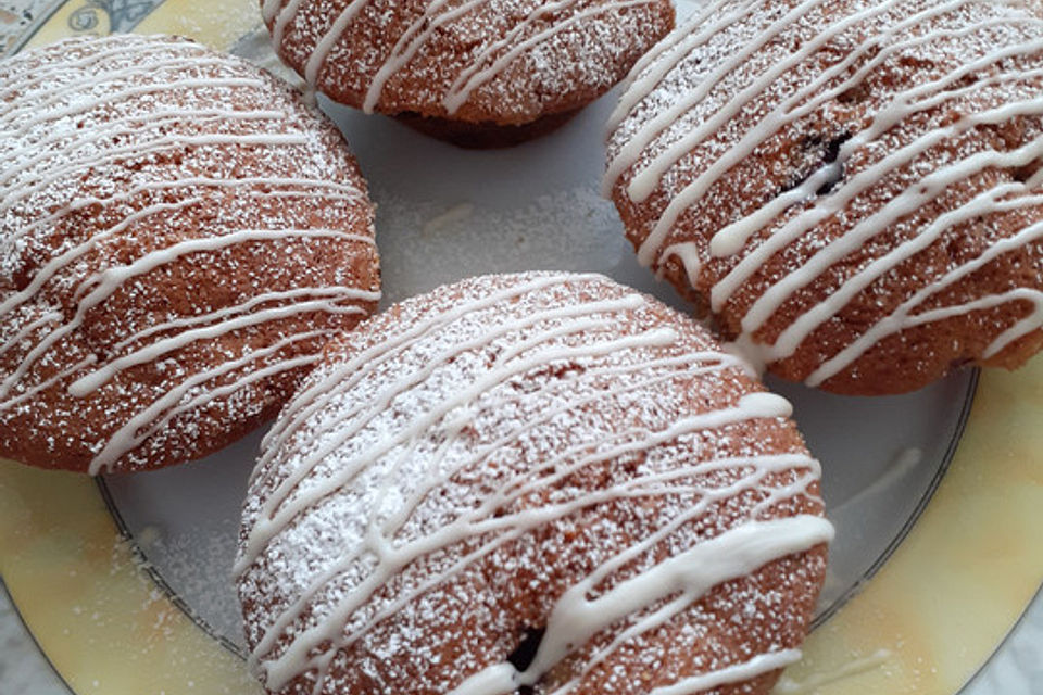 Weiße Schokoladen - Blaubeer Muffins