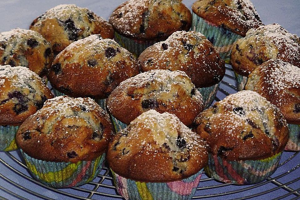 Weiße Schokoladen - Blaubeer Muffins