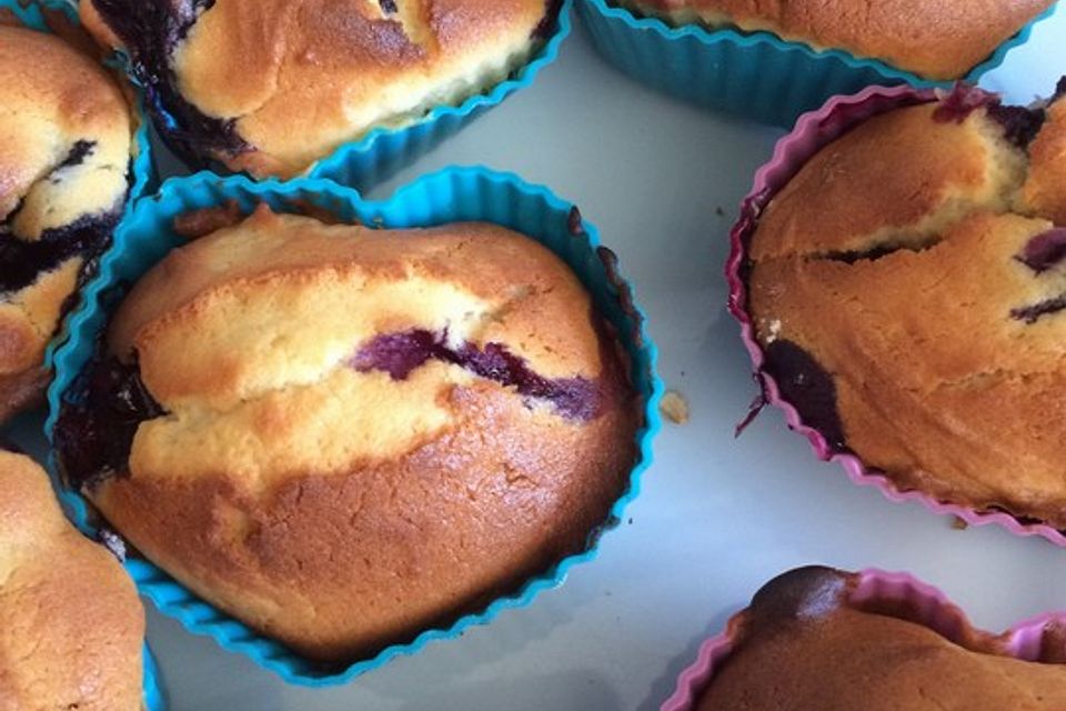 Weiße Schokoladen - Blaubeer Muffins