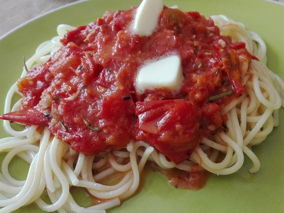 Spaghetti mit fruchtiger Tomatensauce von papawhiskey| Chefkoch