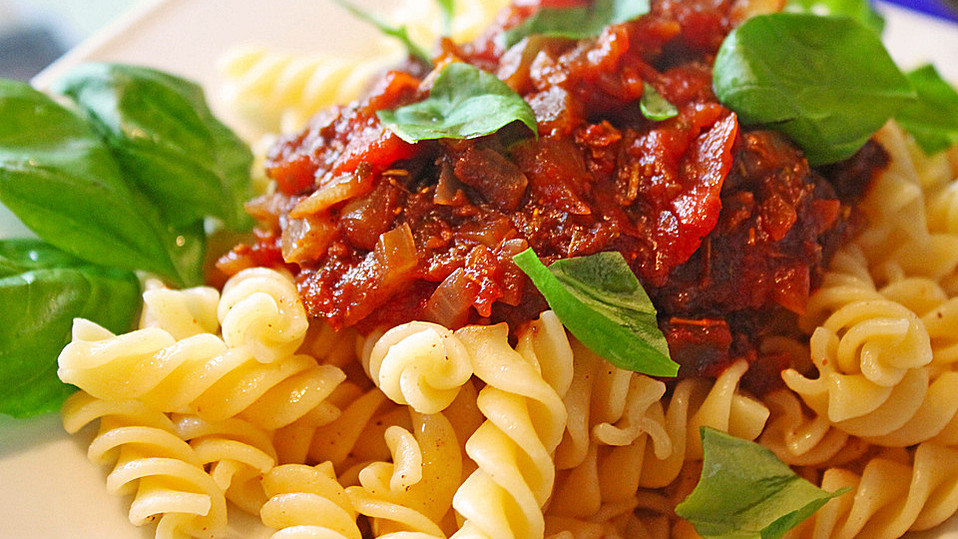 Spaghetti mit fruchtiger Tomatensauce von papawhiskey