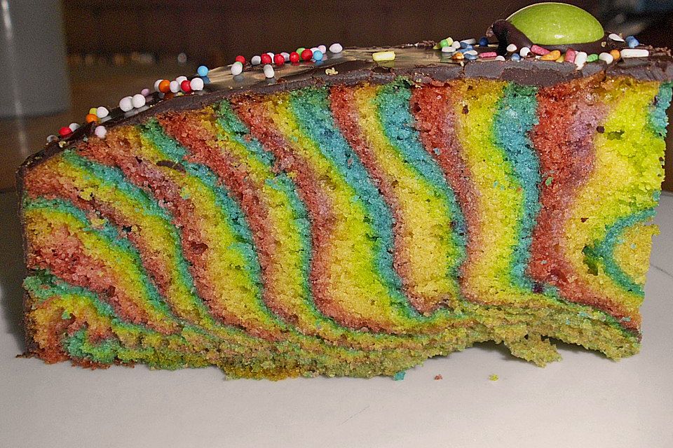 Regenbogenkuchen