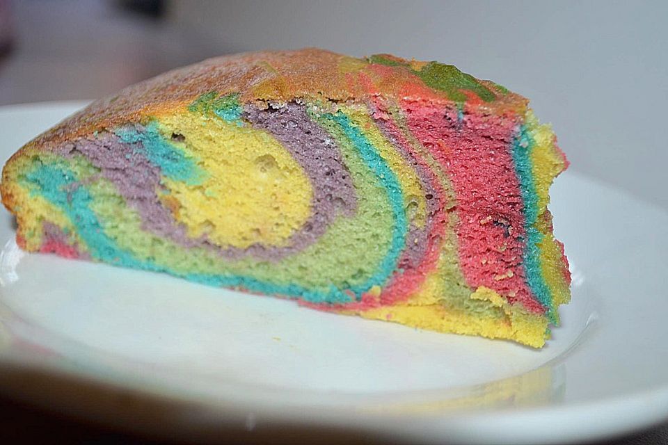 Regenbogenkuchen