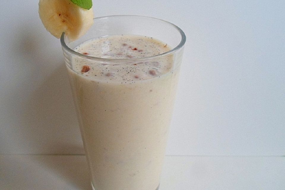 Bananen - Milch - Shake mit Keks