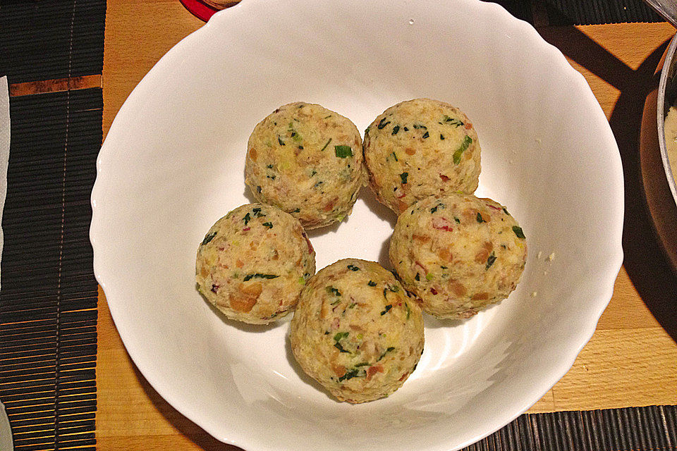 Bayrische Semmelknödel