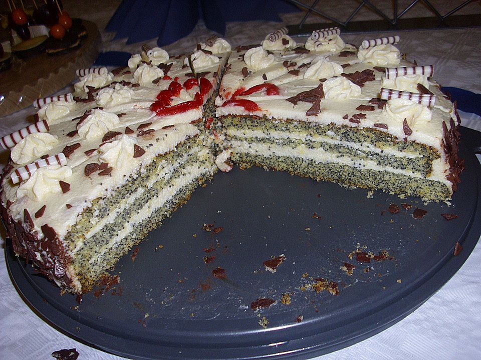 Mohn - Buttercreme - Torte von gima| Chefkoch