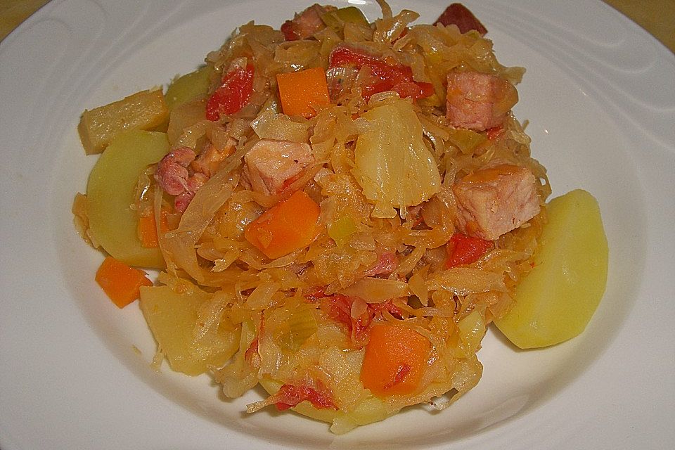 Süß - saure Sauerkraut - Schmorpfanne mit Kasseler