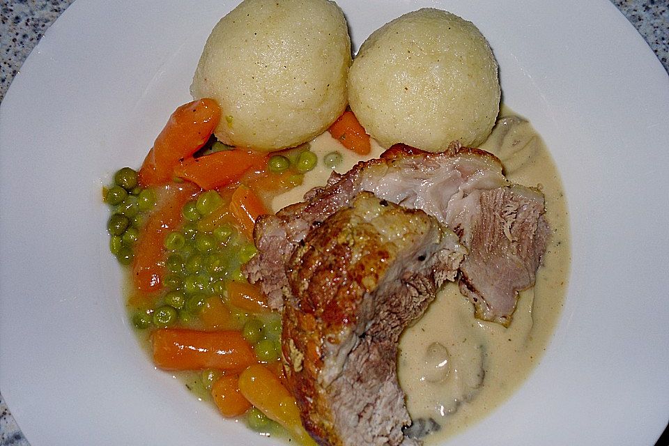 Schweinerollbraten im Römertopf Schweinerollbraten im Römertopf