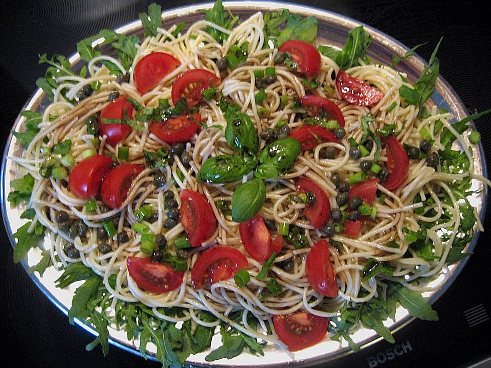 Spaghettisalat mit Rucola und Tomaten von FrlM| Chefkoch