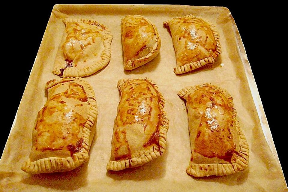 Empanadas - chilenisch/mexikanische Hackfleischtaschen