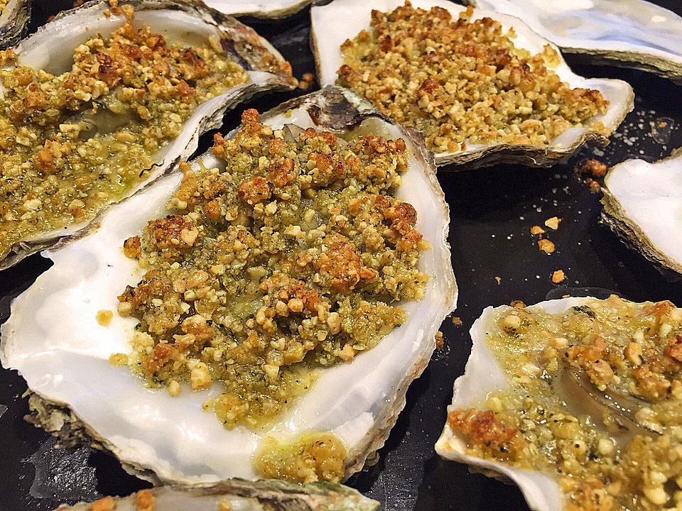 Überbackene Austern mit Macadamia Salsa von stanze| Chefkoch