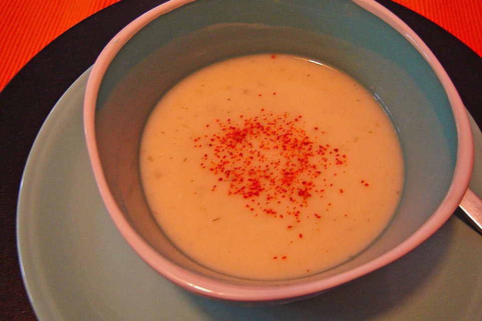 Schnelle Gurkensuppe