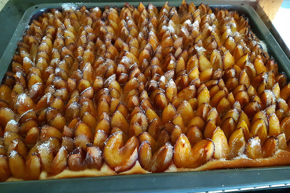 Hefe-Pflaumenkuchen