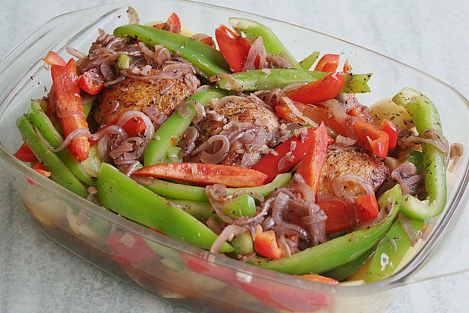 Hähnchentopf mit Paprika Hähnchentopf mit Paprika