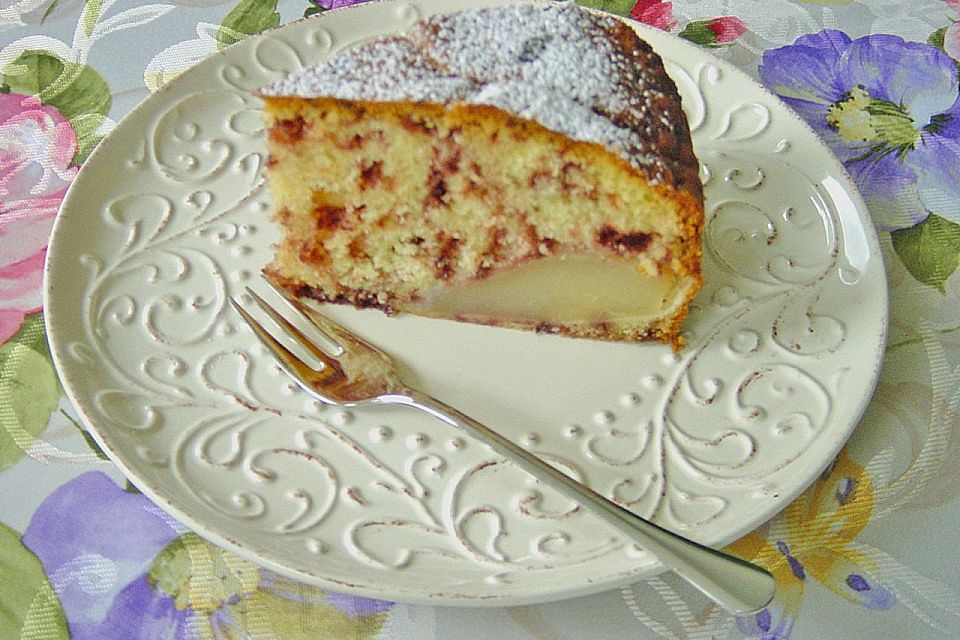 Saftiger Birnenkuchen