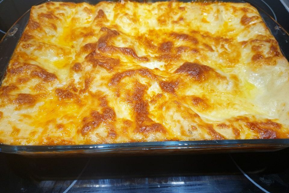 Béchamel-Hackfleisch-Lasagne