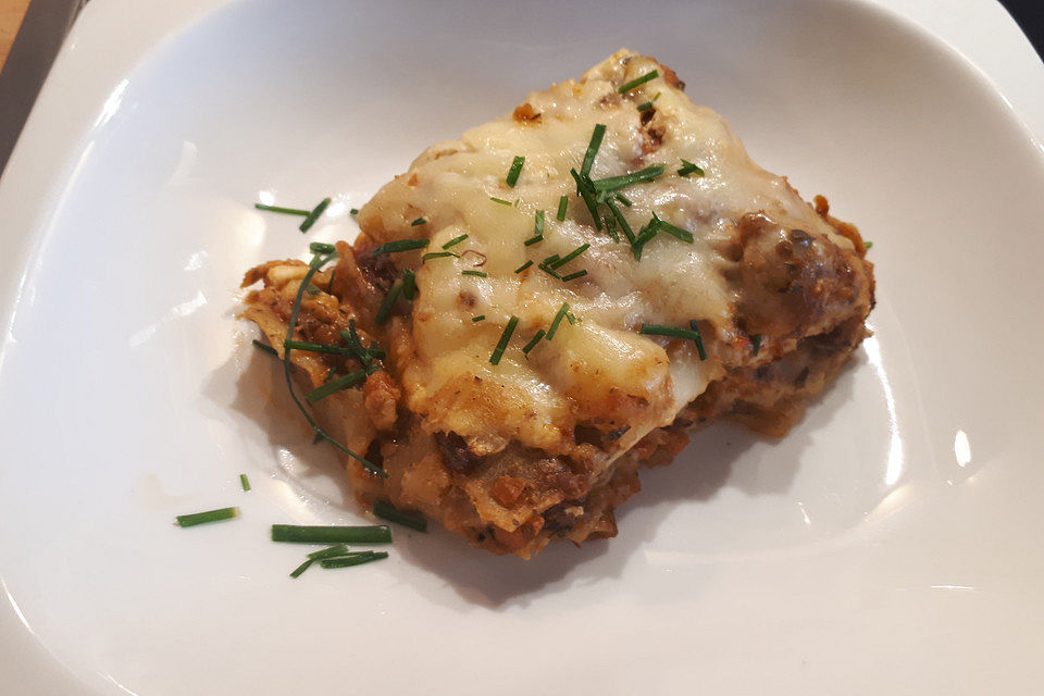 Béchamel-Hackfleisch-Lasagne