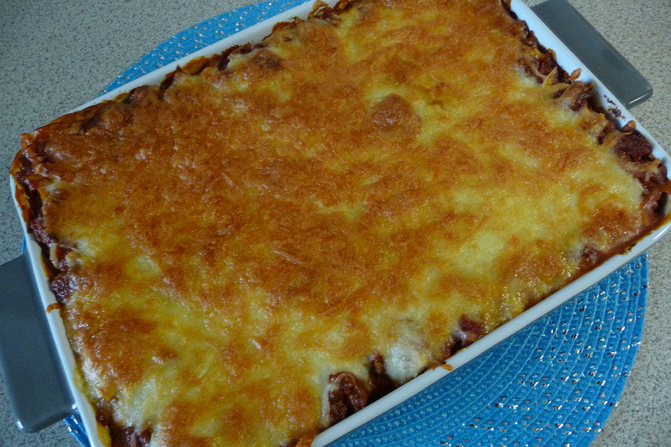 Béchamel-Hackfleisch-Lasagne