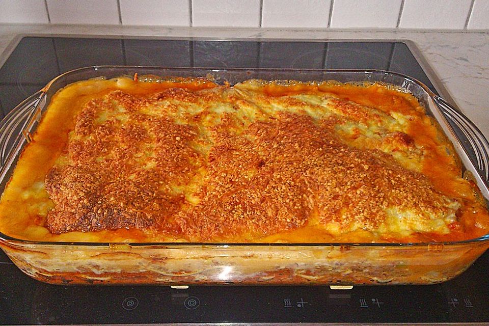 Béchamel-Hackfleisch-Lasagne