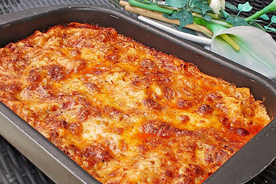 Béchamel-Hackfleisch-Lasagne