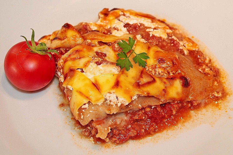 Béchamel-Hackfleisch-Lasagne