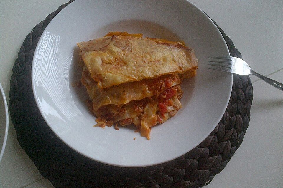 Béchamel-Hackfleisch-Lasagne