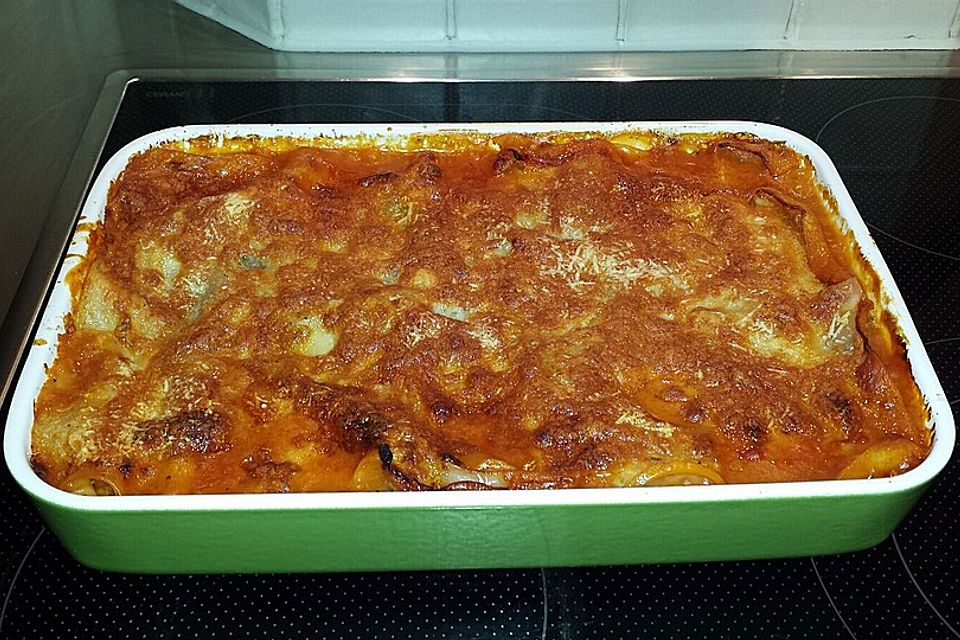 Béchamel-Hackfleisch-Lasagne