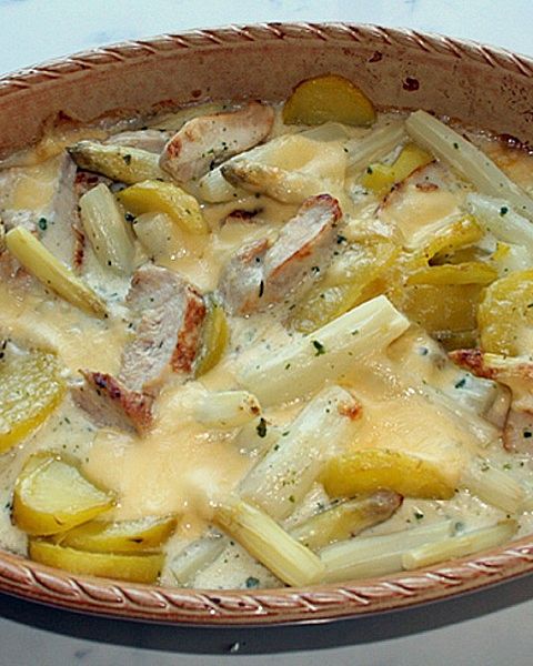 Spargelgratin mit Hähnchenfilet