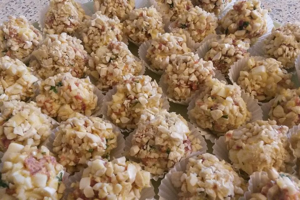 Eierbällchen Eierbällchen