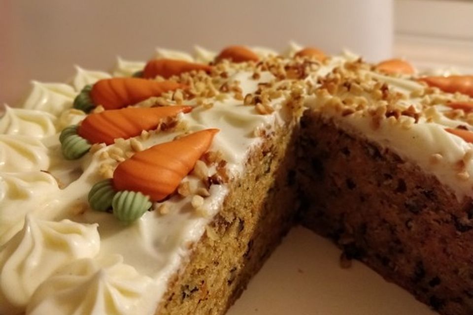 Delicious Cream Cheese Carrot Cake