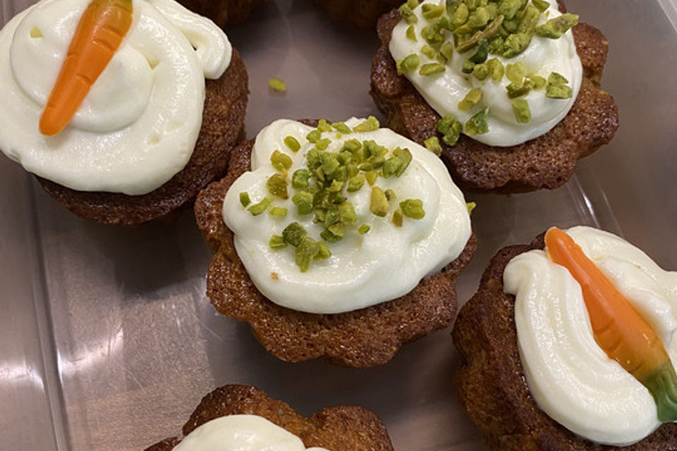 Delicious Cream Cheese Carrot Cake