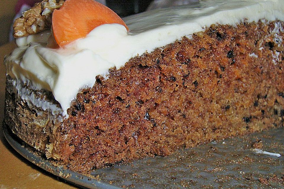 Delicious Cream Cheese Carrot Cake