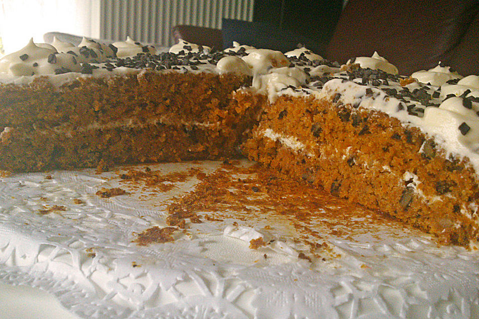 Delicious Cream Cheese Carrot Cake