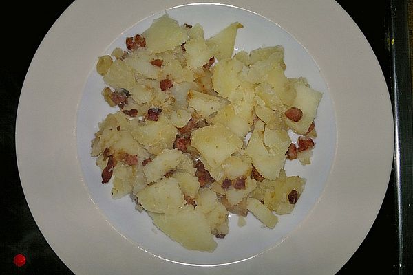 Kartoffeln mit Speck und Zwiebeln von heimwerkerkönig | Chefkoch