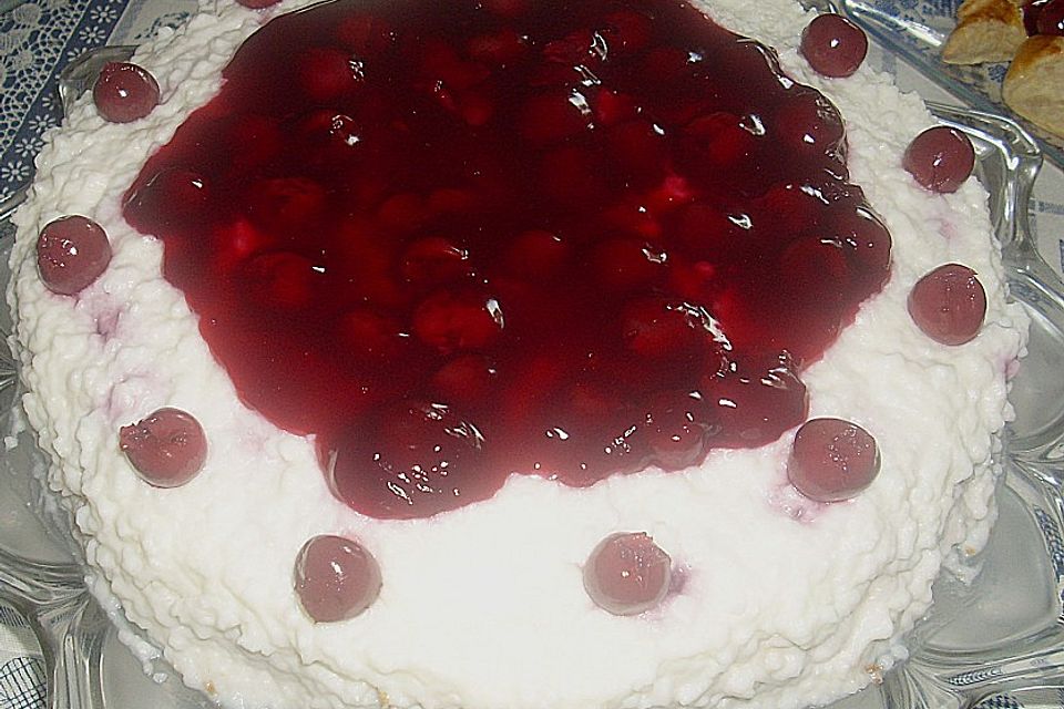 Kokos - Kirsch - Joghurt - Torte