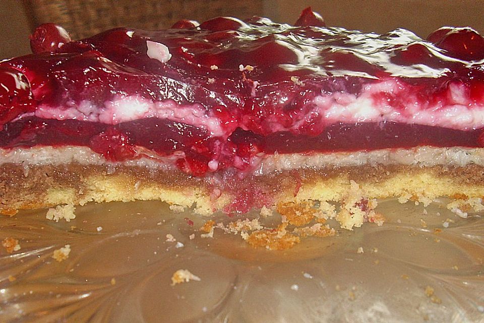 Kokos - Kirsch - Joghurt - Torte