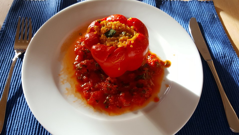 Gefüllte Paprika mit Bulgur