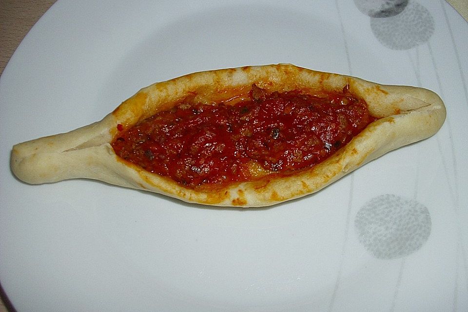 Gefüllte Pide