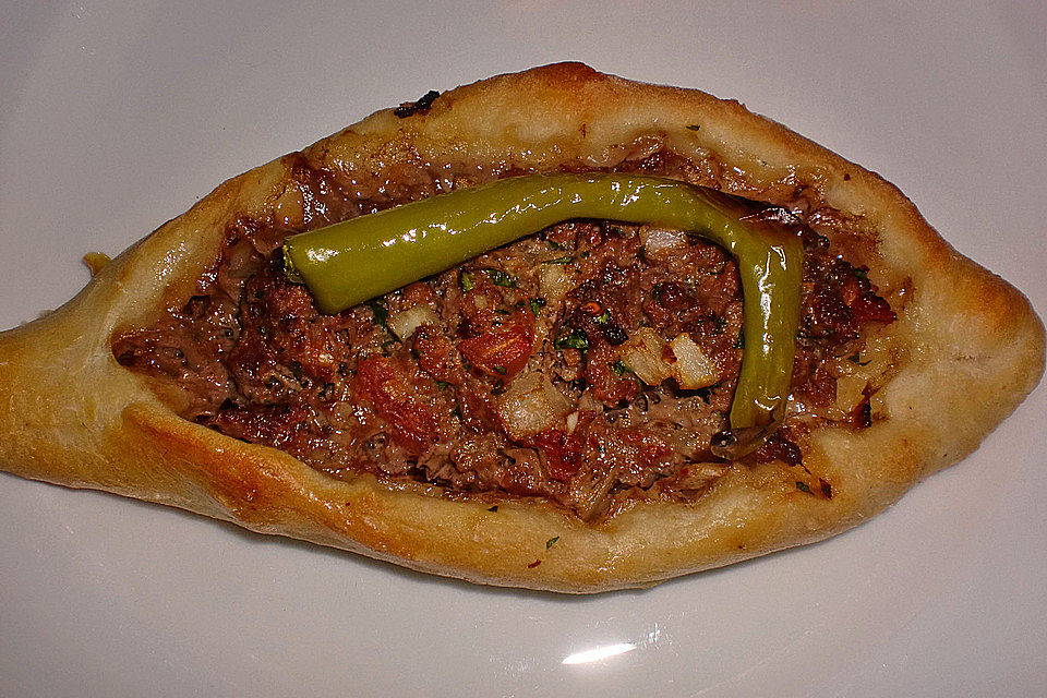 Gefüllte Pide